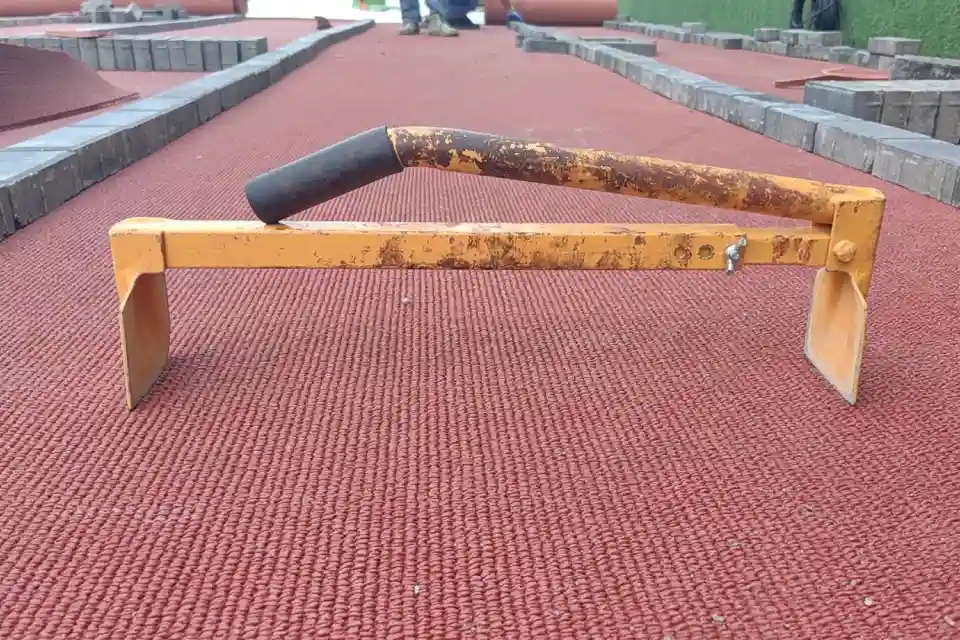 Prefabricated Rubber Track Installation steps (1)