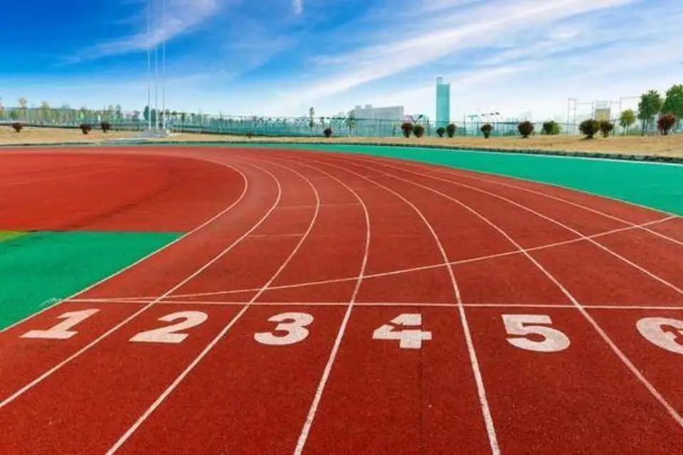 Quantas partículas de EPDM são necessárias para construir um playground 7 repair prefabricated running track