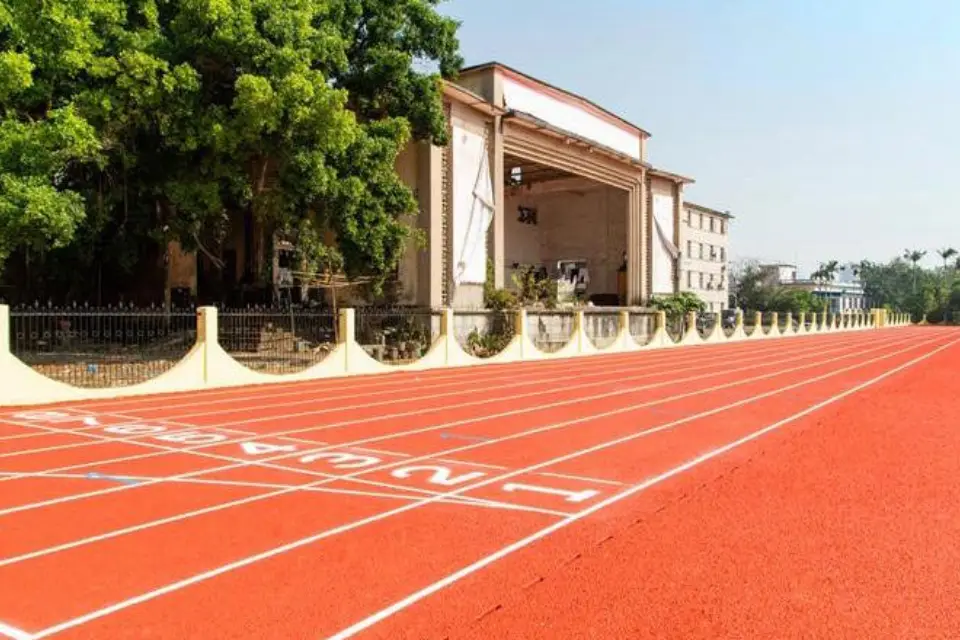 cast-in-place running track