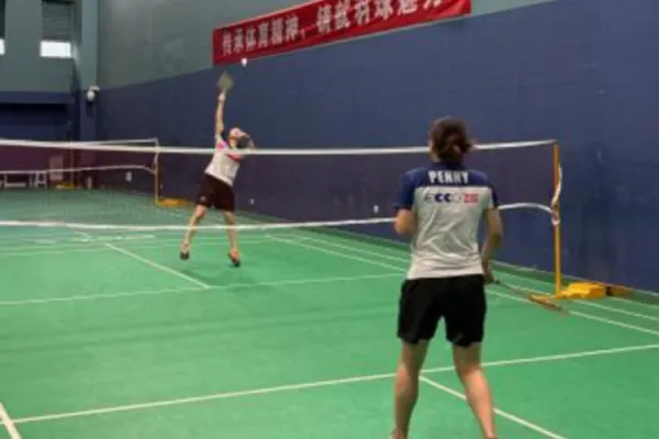 Nanjing FEELING badminton activity (1)